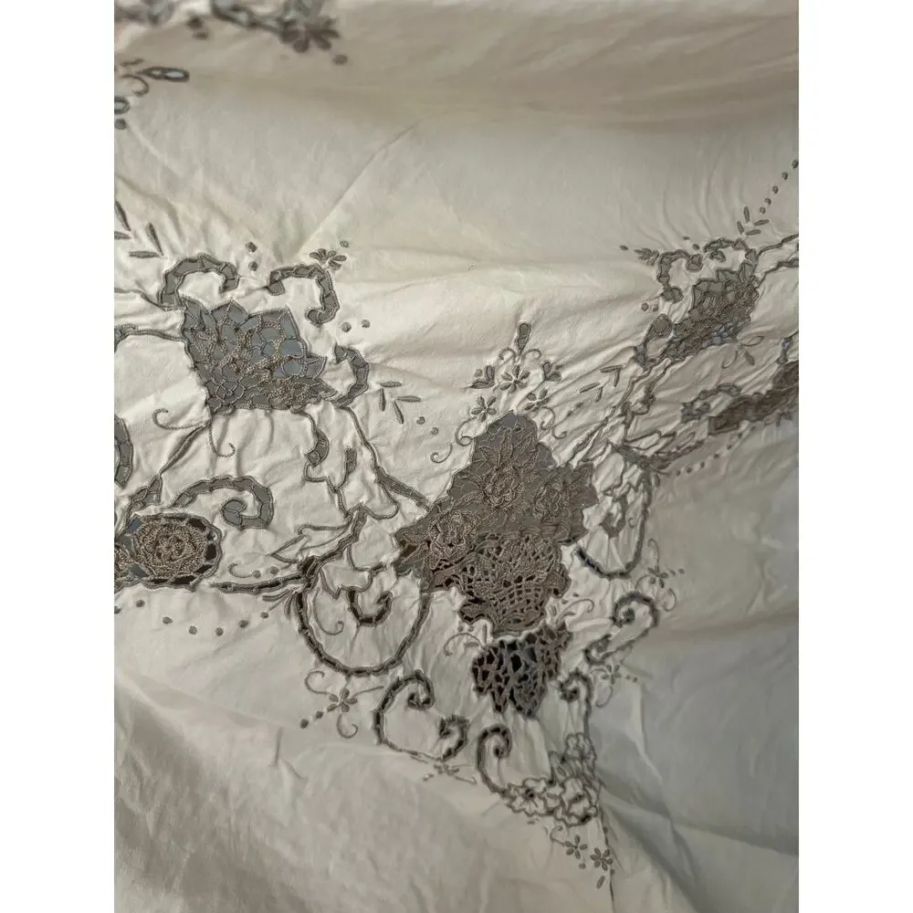 Vintage Tablecloth Embroidered 140x60” gray off white Scalloped Edge cutout
